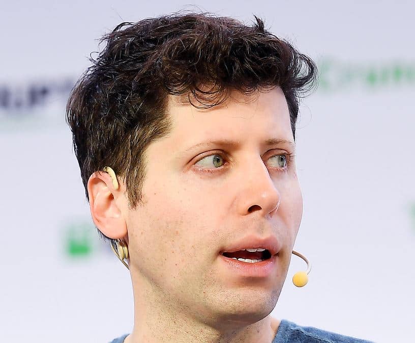 sam altman licenziato da OpenAI